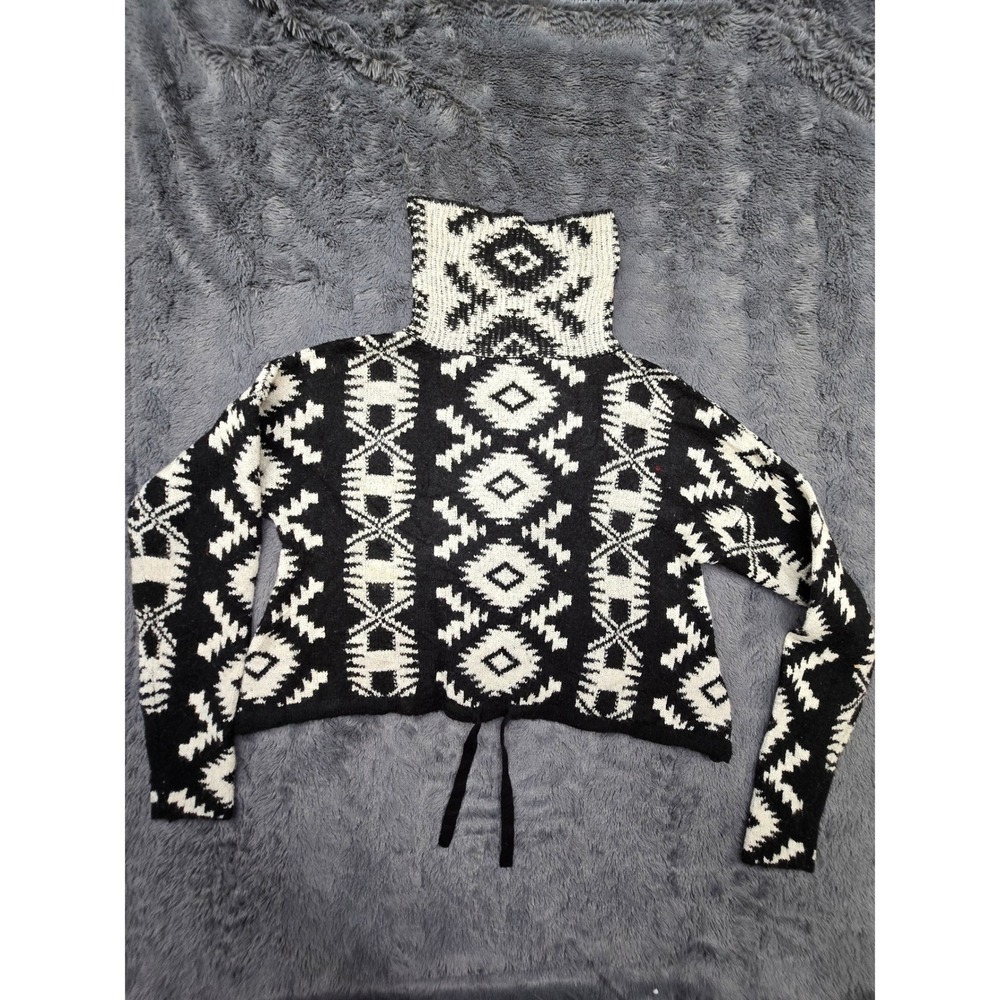 No Boundaries Womens Black White Southwestern Geometric Cropped Turtleneck